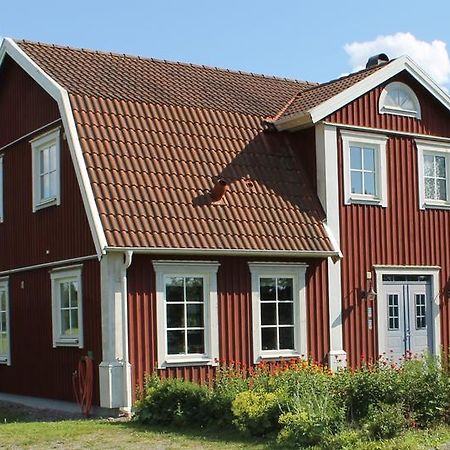 Отель Rocklosa Gard Ollosa Экстерьер фото